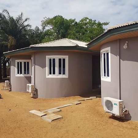 Real Hospitality Ada (Ada East) Exterior foto